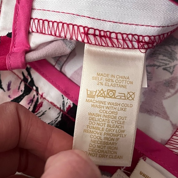 {Kate Spade} Floral Shorts in Raspberry - Girl's 5 - NWT - Picture 8 of 10